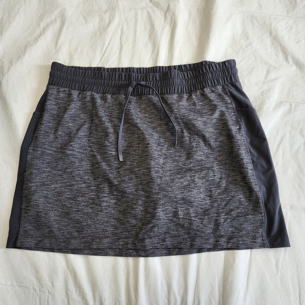 Athleta Sise XLT Charcoal and Black Women's Skort